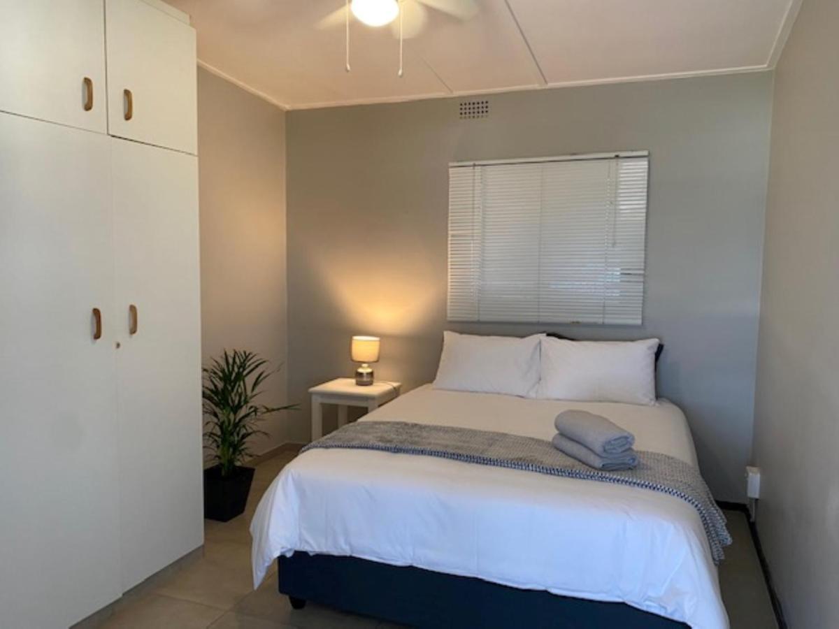 Surf Motel Umdloti Bagian luar foto