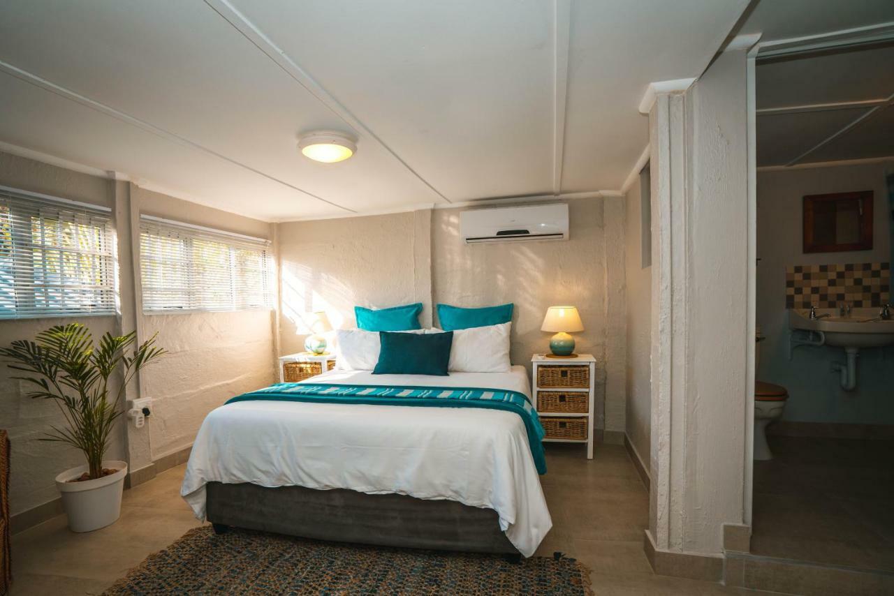 Surf Motel Umdloti Bagian luar foto
