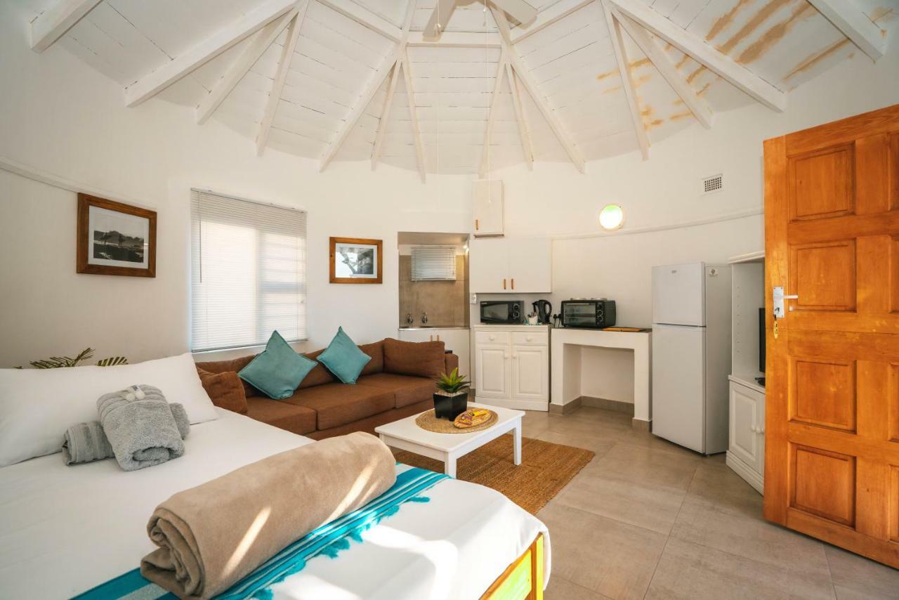Surf Motel Umdloti Bagian luar foto