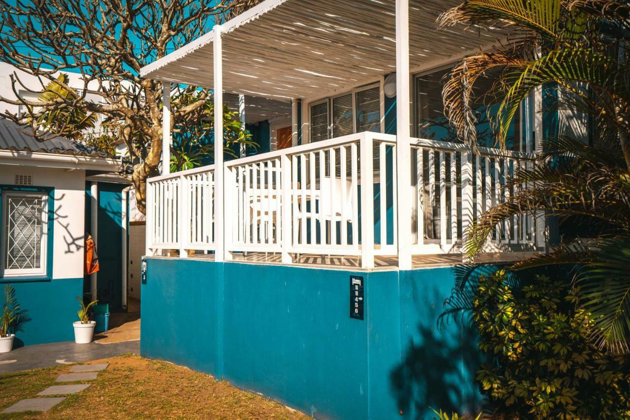 Surf Motel Umdloti Bagian luar foto