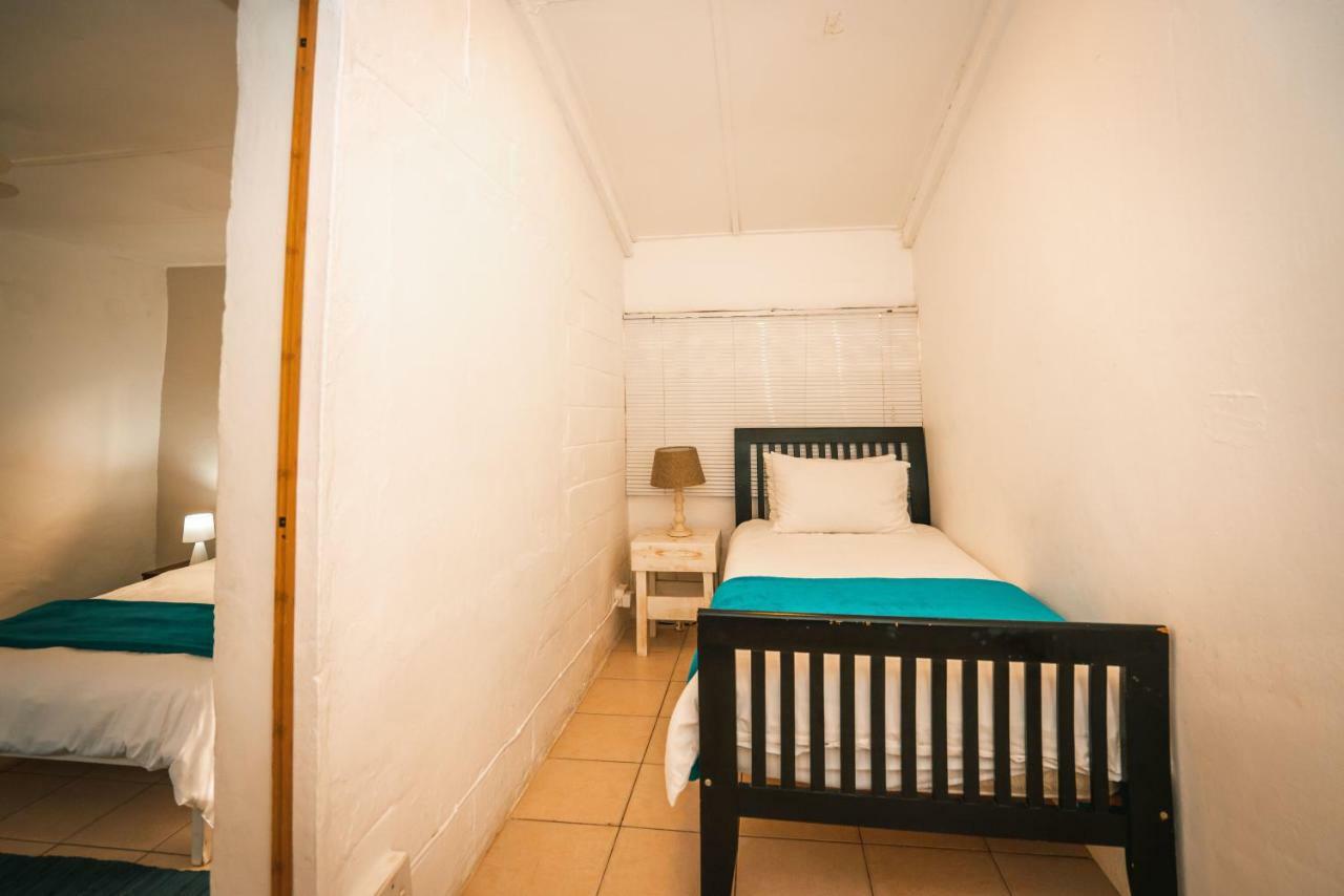 Surf Motel Umdloti Bagian luar foto