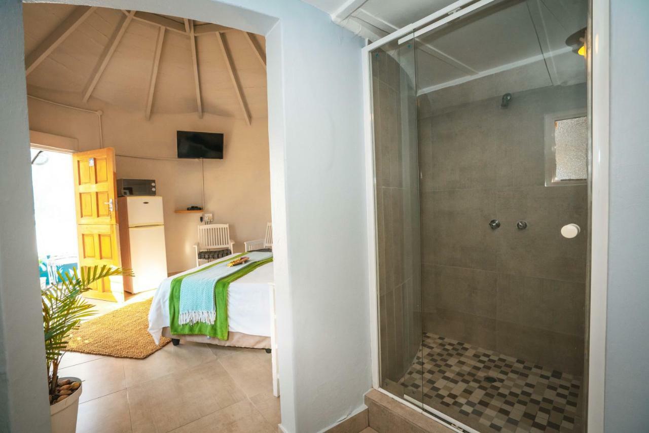 Surf Motel Umdloti Bagian luar foto
