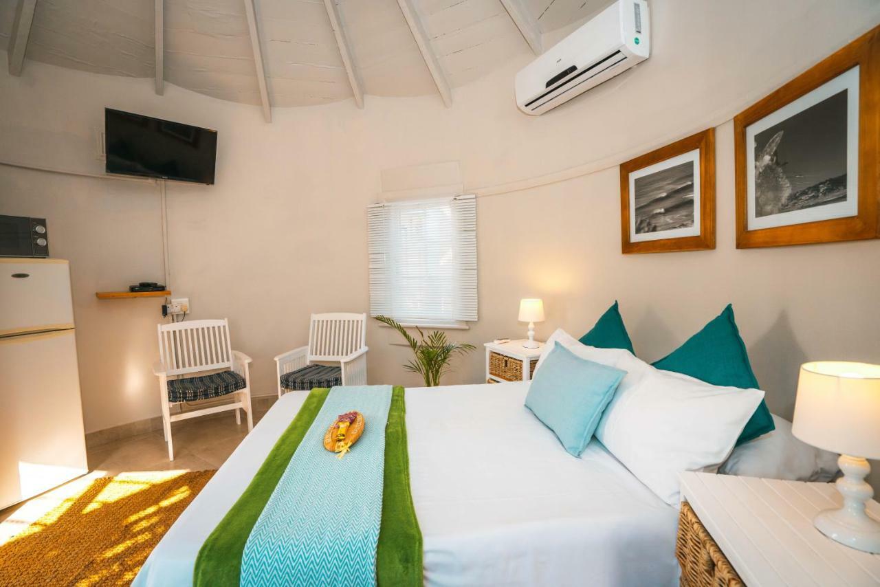 Surf Motel Umdloti Bagian luar foto