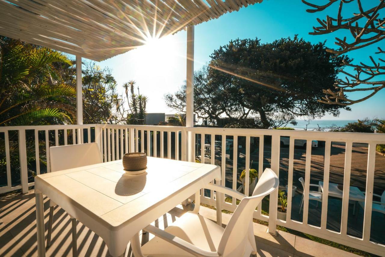 Surf Motel Umdloti Bagian luar foto